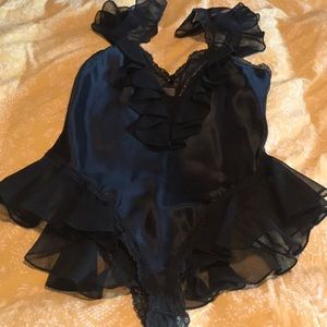 Lingerie. Black. Large